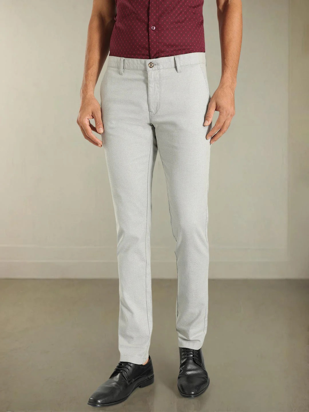 Indian Terrain Men's Slim Fit Self Design Green Trousers